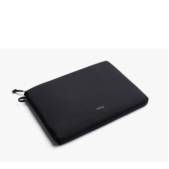 벨로이 Lite Laptop Sleeve 16 DLLB-BLK-234 Black